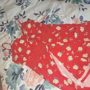 Floral romper NWT